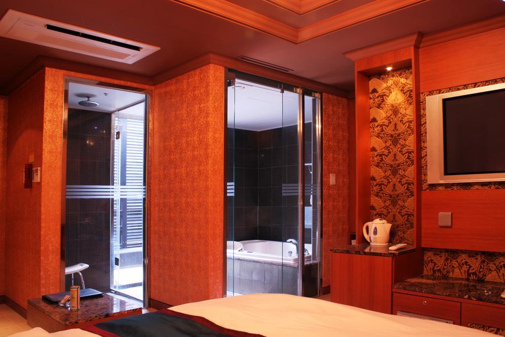 Java Motel Seoul Værelse billede
